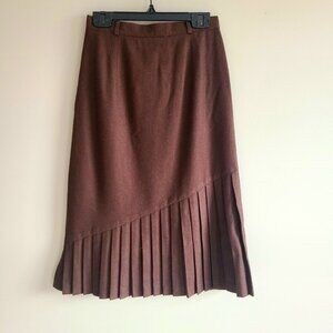 Vintage Alliage brown wool skirt with front bottom pleated details.